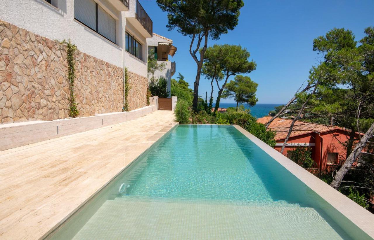 Apartament La Vie En Rouge Sa Riera Duplex, Private Parking Begur Zewnętrze zdjęcie